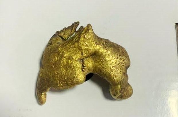 Mulher é presa com ouro ilegal na bolsa em Coari