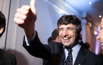 Banqueiro André Esteves diz que Lula vai trazer alegria e paz para o Brasil