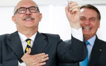 Gestão de Milton Ribeiro no MEC pediu propina escondida em pneu para aprovar licitação de obras em escolas