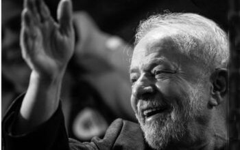 Lula é eleito o 39º Presidente e o Brasil volta a ser feliz!