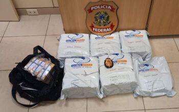 Dupla é presa pela PF tentando sacar R$ 3 milhões em 'dinheiro vivo' no Centro de Manaus