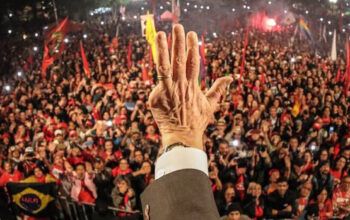 Ipec: Lula tem 55% dos votos válidos e Bolsonaro, 45%