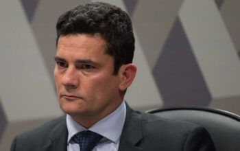 Moro desmoralizou de vez a Lava Jato ao se aliar a Bolsonaro, aponta editorial do Estadão