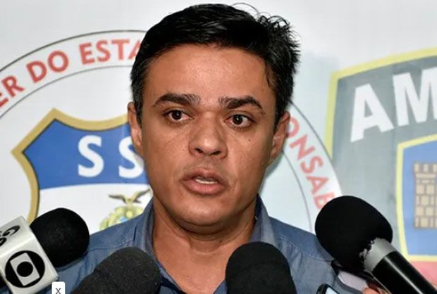 Morto em Belém, corpo do delegado Aldeney Goes em chega a Manaus