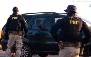 PRF multiplica abordagens de ônibus neste domingo de eleição e descumpre decisão de Moraes