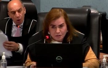 Iara Lins para o presidente do TCE: "Serei obrigada a tomar medidas cabíveis contra Vossa Excelência se voltar a ser desrespeitada"