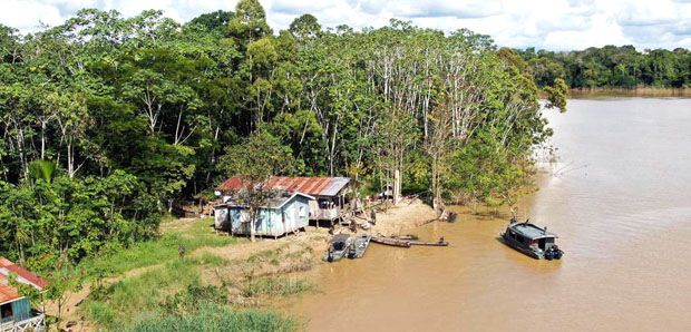 Jaiza Fraxe dá 5 dias para que União comprove proibição de pescadores ilegais no Javari