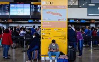 Máscaras em aviões e aeroportos são obrigatórias a partir de hoje