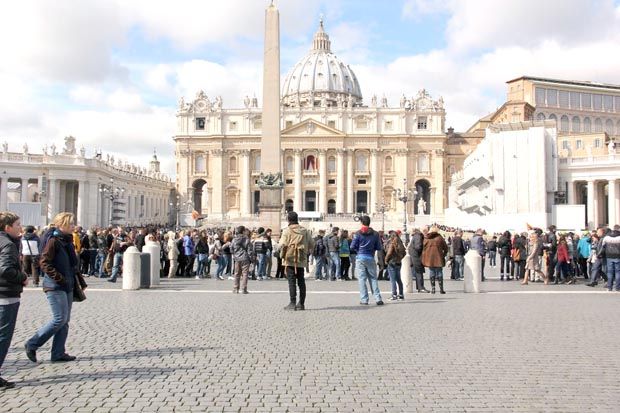 Funeral de Bento XVI ocorrerá em 5 de janeiro na Praça de São Pedro e será presidido pelo papa Francisco