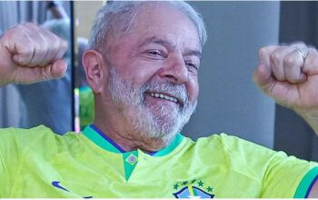 Lula, presidente eleito parabeniza argentinos pela conquista do TRI