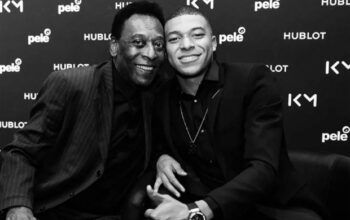 Mbappé lamenta morte de Pelé: "Legado nunca vai ser esquecido"