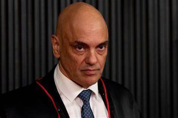 Ministro Alexandre de Moraes manda suspender registros de CACs e 168 perfis de bolsonaristas envolvidos em atos golpistas