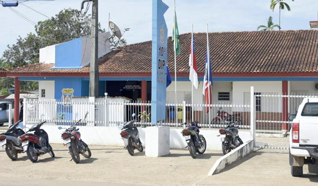 Marivane Garcia é presa em Coari após matar o próprio pai, Avanir Leite