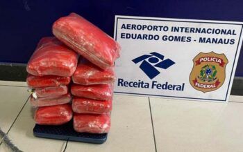 PF apreende maconha do tipo skunk no aeroporto e Correios de Manaus