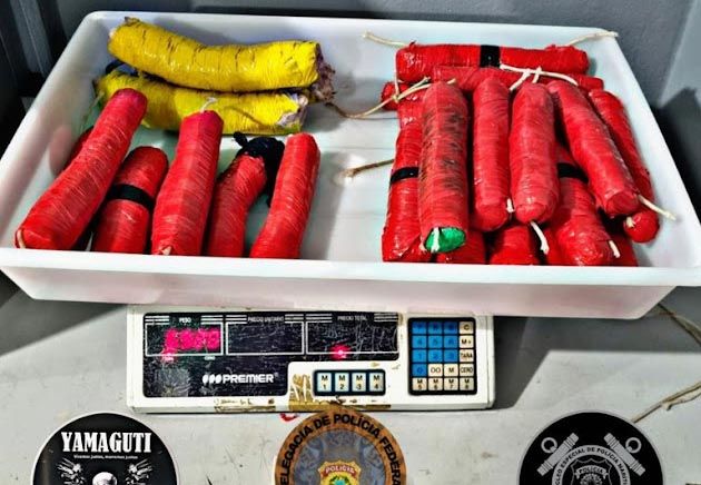 Polícia Federal apreende 7 kg de pasta de cocaína em embarcação no porto de Tabatinga