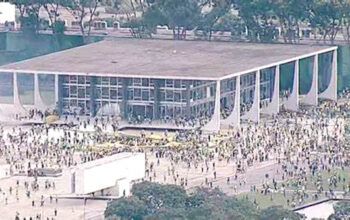 Rússia, China, Alemanha e Reino Unido fazem coro a outros líderes e condenam ato golpista em Brasília