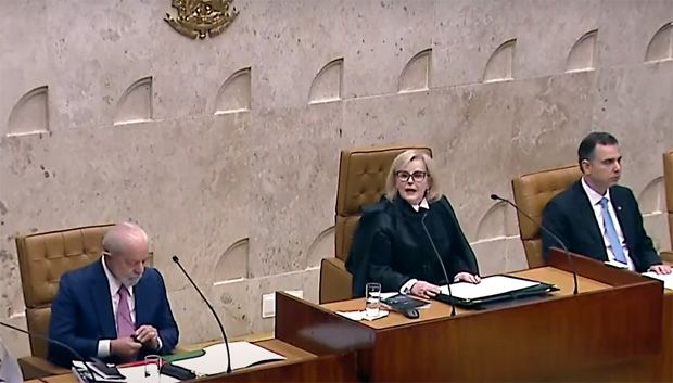 Nem pela barbárie os juízes do STF serão intimidados, diz Rosa Weber na abertura do ano judiciário