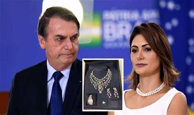Bolsonaro e Michelle serão investigados pela PF por corrupção e contrabando de diamantes, diz Dino