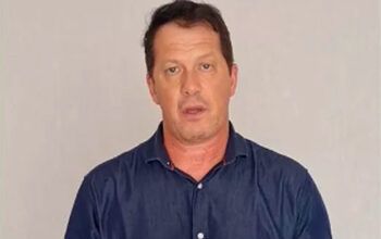 Chorando, vereador xenófobo pede desculpas após atacar baianos: “minha mulher vai me largar” (vídeo)