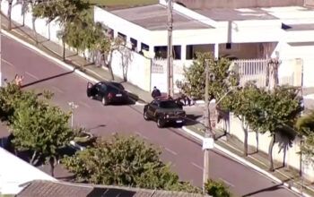 Confira quem são os alvos da PF contra fraude em dados de vacinação de Bolsonaro