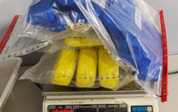 Homem é preso em Tabatinga com mais de 12kg de cocaína  escondidos no porão de embarcação