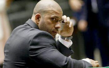 Moraes determina cumprimento imediato da pena de Daniel Silveira em regime fechado