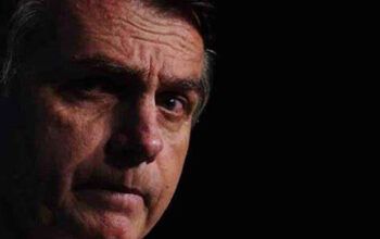 Nos bastidores, Bolsonaro já admite derrota e se vê inelegível em 2026