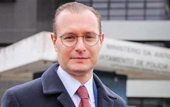 Cristiano Zanin é aprovado no Senado e será novo ministro do STF