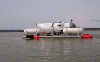 Submarino que levava turistas aos destroços do Titanic desaparece no Atlântico