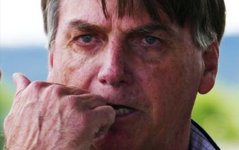 Jair Bolsonaro é registrado como inelegível  no cadastro eleitoral do TSE