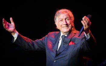 Tony Bennett, mestre do jazz e da música pop, morre aos 96 anos