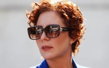 Na iminência de ser presa, Zambelli se interna em hospital particular em Brasilía