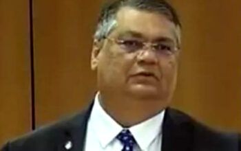 "Traidor da Constituição é traidor da Pátria", diz Flávio Dino em reação a Romeu Zema