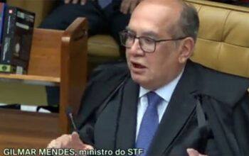 "A cadeira que o senhor está sentado estava na rua", diz Gilmar a Nunes Marques durante julgamento do 8/01