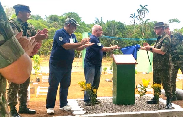 CMA comemora 81 anos de criação do NPOR com o plantio de 81 mudas de ipês