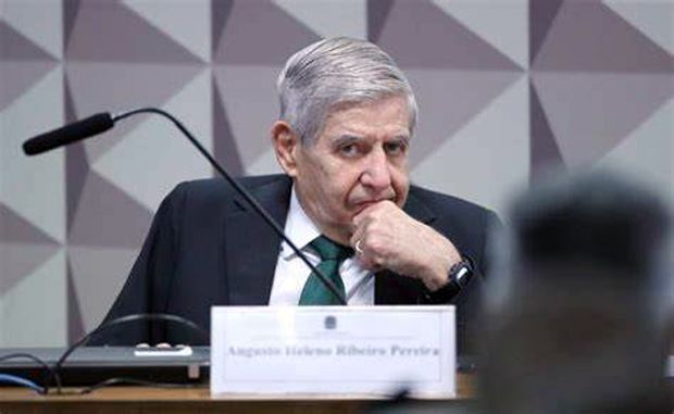 Heleno mente à CPMI dos Atos Golpistas e deverá ser indiciado em relatório final