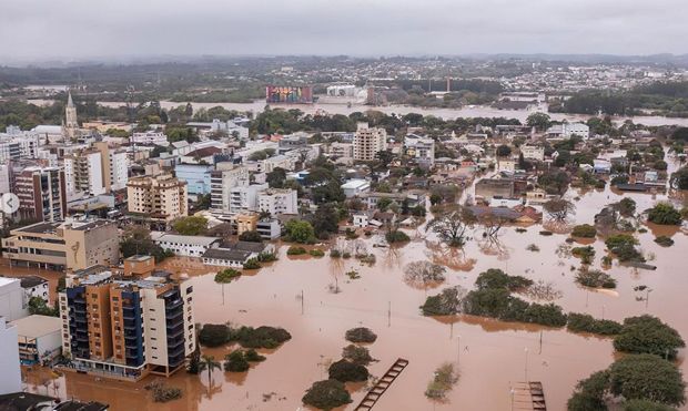 Sobe para 42 número de mortos por chuvas no Rio Grande do Sul