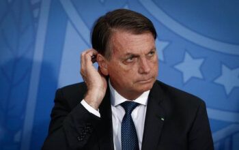 TSE forma maioria para manter Jair Bolsonaro inelegível