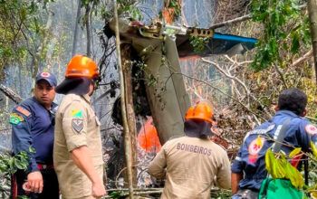 Avião de pequeno porte que decolou com destino a Envira cai e deixa 12 mortos no Acre