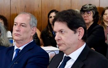 Gritos e dedo na cara: discussão entre Ciro e Cid Gomes no Rio quase termina em briga
