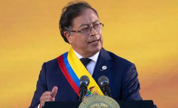 Presidente da Colômbia anuncia suspensão de relações com Israel: "não apoiamos genocídios"