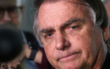 Bolsonaro é condenado à inelegibilidade pela terceira vez; Braga Netto foi condenado a mesma pena