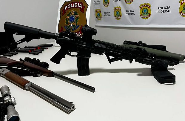 Chefões do PCC e CV exigiam armas letais de calibres poderosos para enfrentamento