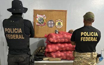 Homem é preso em Tabatinga com 40kg de cocaína escondida em vassouras