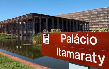 Plebiscito sobre Essequibo é assunto interno da Venezuela, diz Itamaraty