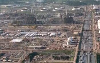 Explosão em refinaria da Petrobras deixa quatro feridos em Pernambuco