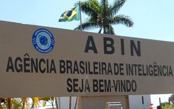 Governo Lula demite dois servidores da Abin investigados pela PF