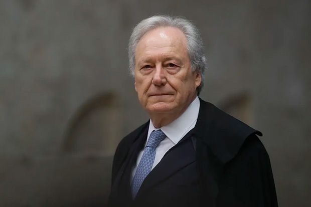 Lewandowski aceita convite de Lula e será o novo ministro da Justiça