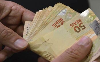 Salário mínimo de R$ 1.412 passa a valer a partir desta segunda (1ª)