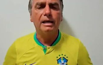 Bolsonaro convoca para o dia 25 passeata na Avenida Paulista pelo “Estado de direito”